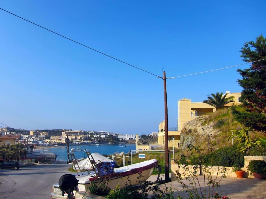 Lenico Beachfront Suites Agia Pelagia  Esterno foto