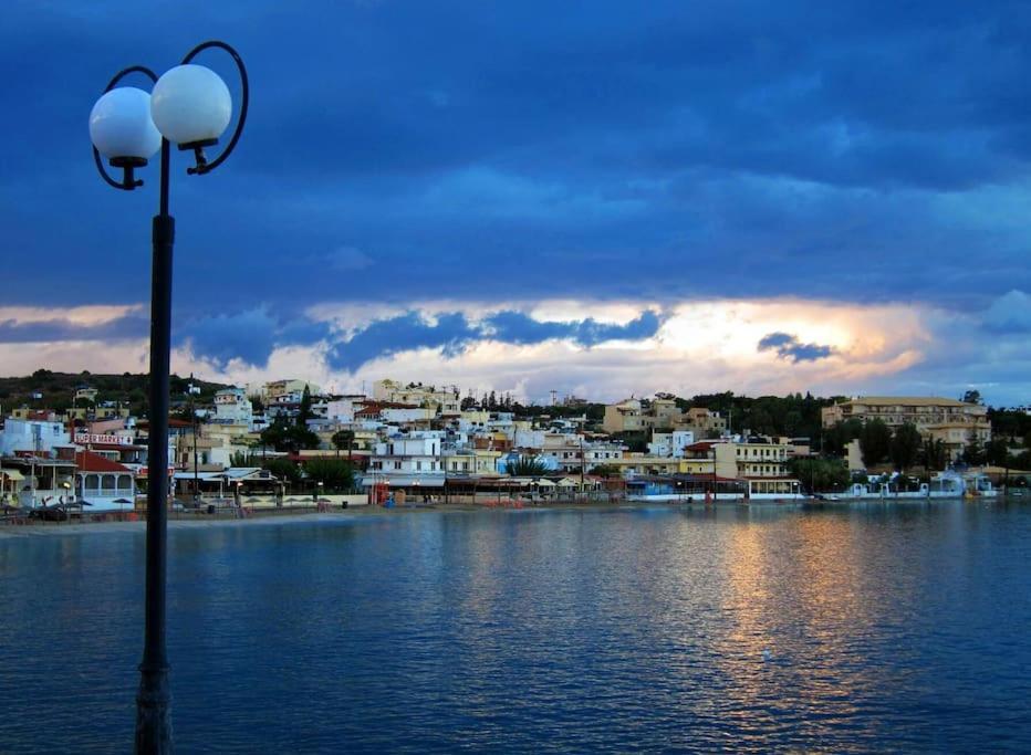 Lenico Beachfront Suites Agia Pelagia  Esterno foto