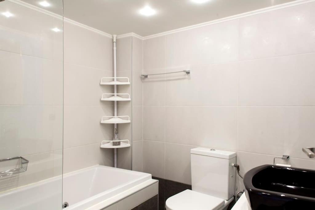 Lenico Beachfront Suites Agia Pelagia  Esterno foto