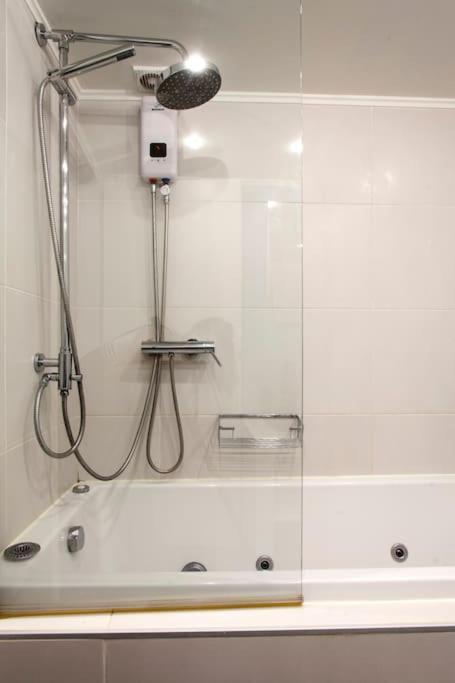 Lenico Beachfront Suites Agia Pelagia  Esterno foto