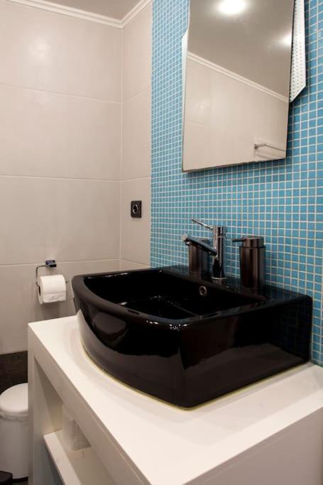 Lenico Beachfront Suites Agia Pelagia  Esterno foto